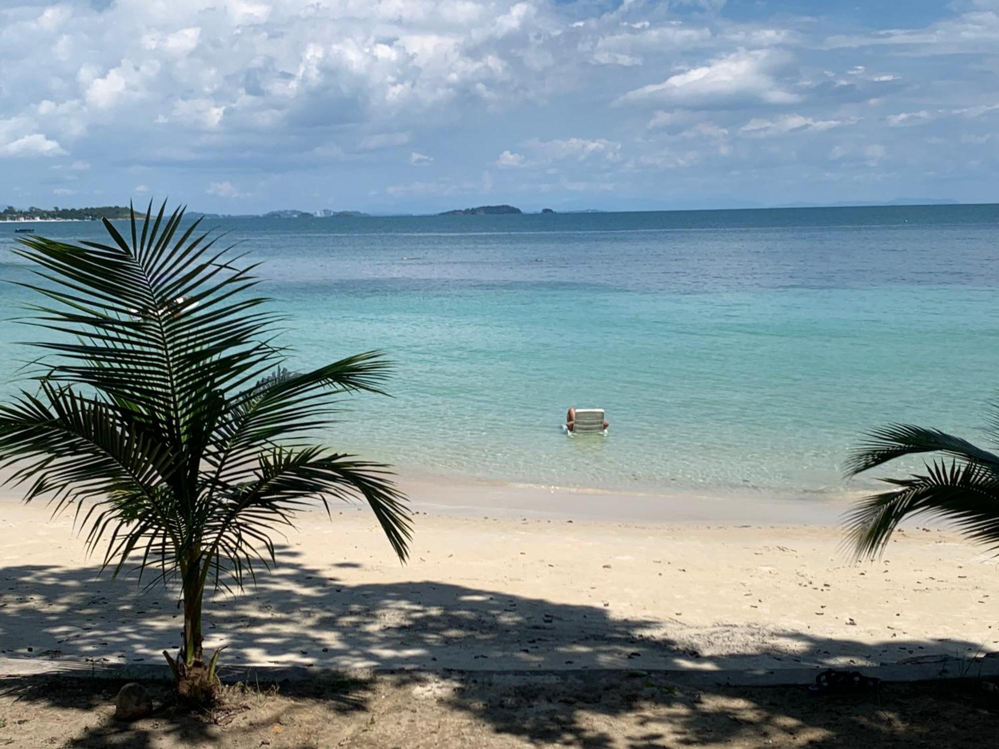 ลุงดำฮัทบีช Hotel Koh Samet Bagian luar foto