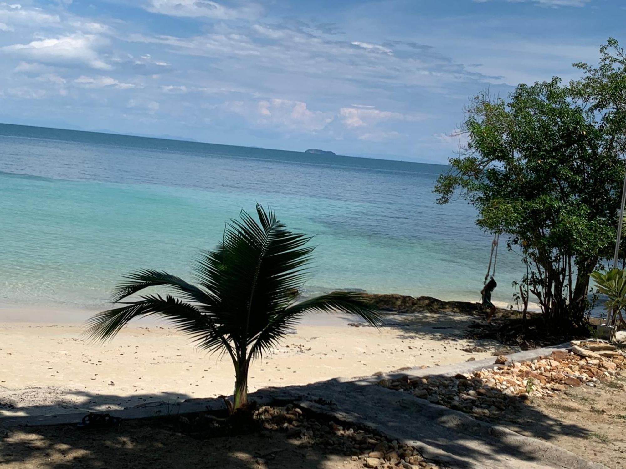 ลุงดำฮัทบีช Hotel Koh Samet Bagian luar foto