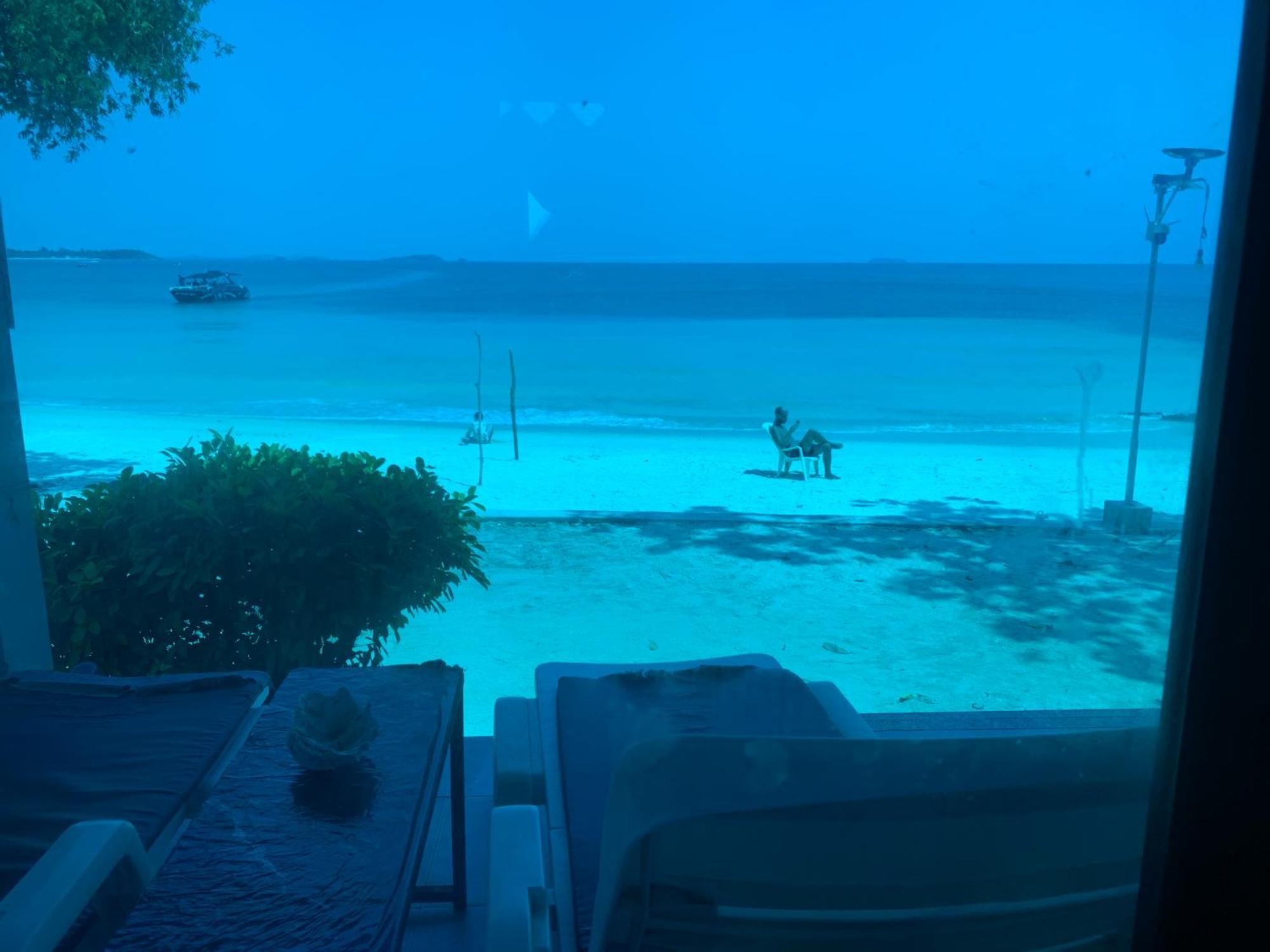 ลุงดำฮัทบีช Hotel Koh Samet Bagian luar foto