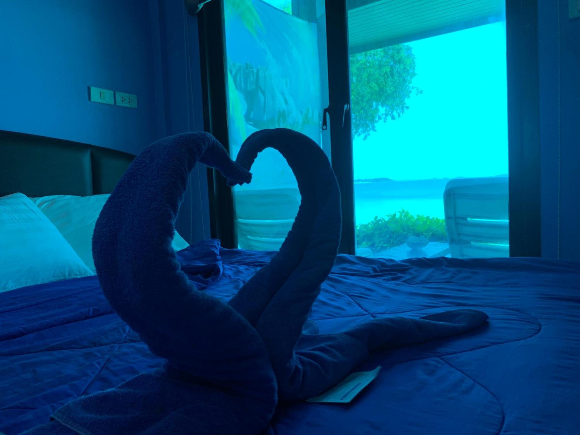 ลุงดำฮัทบีช Hotel Koh Samet Bagian luar foto